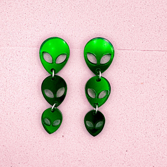 Triple Green Alien Heads